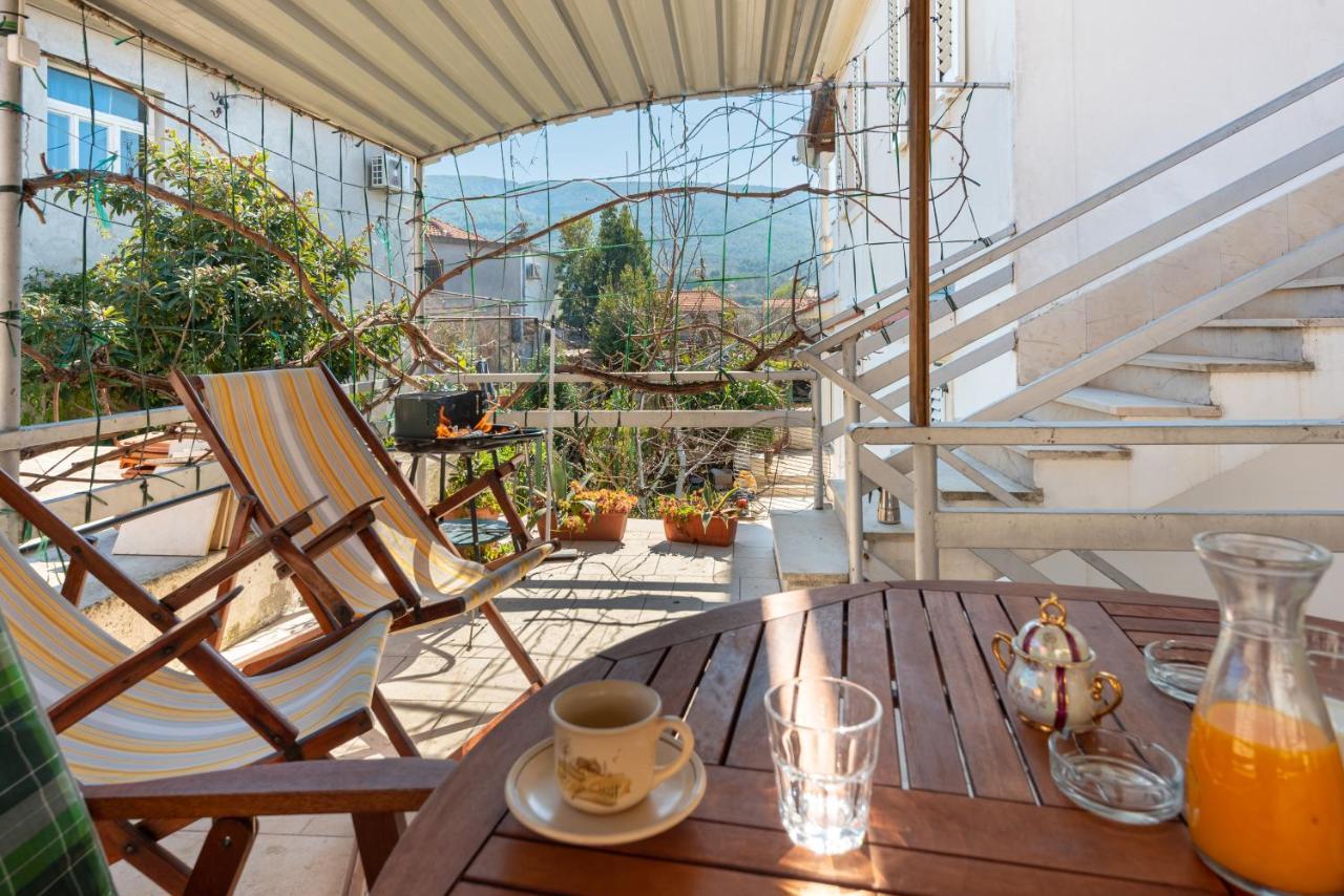Apartments By The Sea Jelsa, Hvar - 11319 Exterior foto