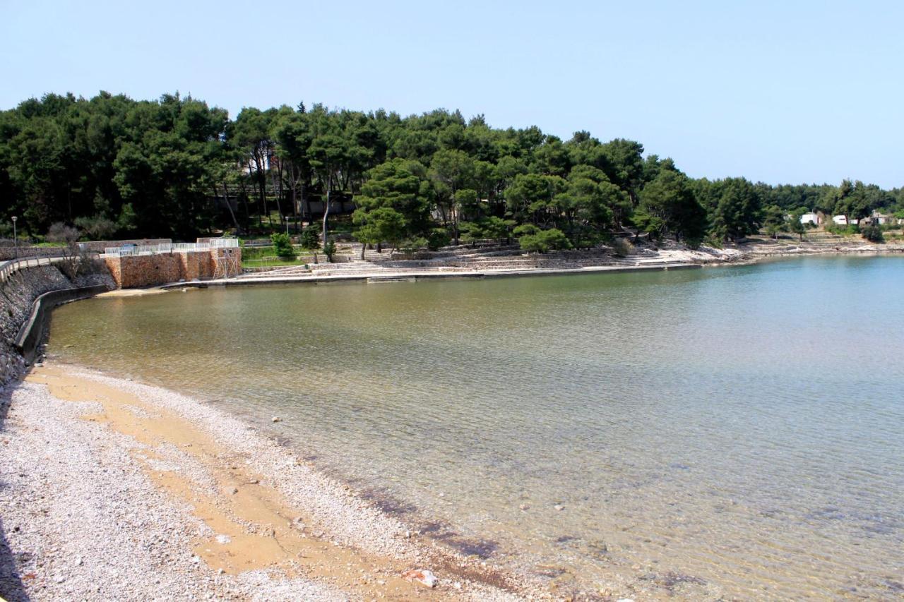 Apartments By The Sea Jelsa, Hvar - 11319 Exterior foto